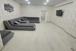 Квартира с красивым ремонтом в центре Кисловодска