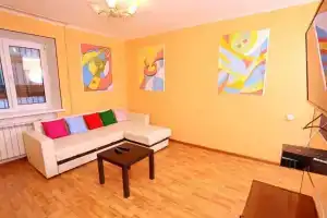 Квартира у ОмГТУ, Омск