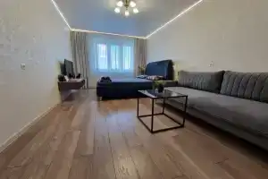 Квартира Виталий HouseRent Трёхкомнатная по ул. Рината Галеева, 31, Альметьевск