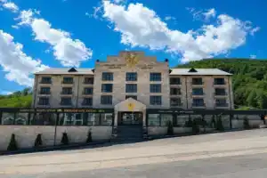 Отель Multi Grand, Цахкадзор