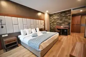 Отель «King Solomon», Батуми