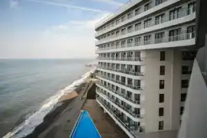 Апарт-Отель Mayak Bamboo Beach Tsikhisdziri, Кобулети