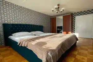 Квартира 3хкомнатная квартира с видом на пруд, Ижевск
