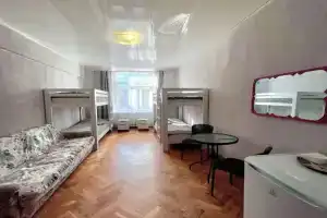 Меблированные комнаты Комната в центре Минска