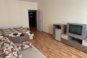 Квартира На 14 этаже неподалеку от ТРЦ Red Sail, Красноярск