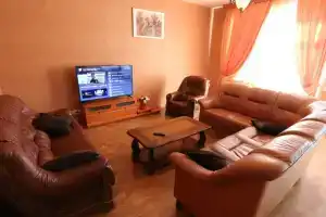 Квартира Просторная квартира с сауной рядом, Петрозаводск