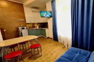 Квартира возле песчаного пляжа Огонек, Адлер