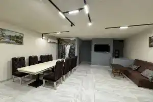Частный дом Дом Хо RentPlaza, Самара
