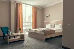 Aykun Hotel, Астана