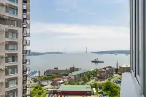 Квартира Просторная 2-комнатная в экологически чистом районе — полуострове Эгершельд