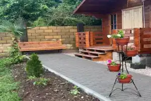 База отдыха «БроНау Камелия», Гудаута