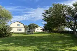 Гостевой дом «Bay House» в Корсаковском районе