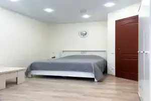 Апартаменты на Окской Набережной 7