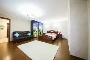 Квартира на Симбирцева 40 ( Сов 29), Саратов