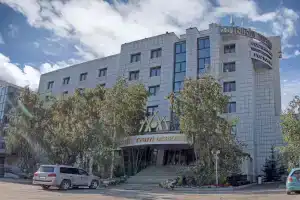 Гостиница «Тыгын Дархан», Якутск