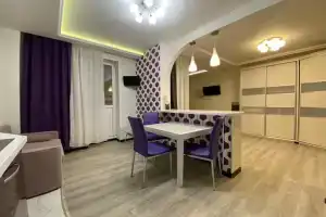 Квартира Замечательная на Ленина 27 в Коломенском районе