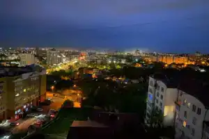 Квартира с панорамным видом, ванной на двоих, паркоместом — откройте магию Липецка!, Липецк