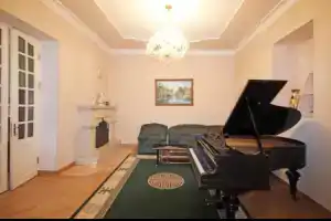 Хостел «Bridge House Yerevan Armenia», Ереван