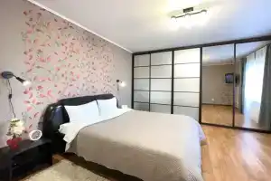 Апартаменты Семенова 31, Тюмень