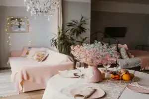 Апартаменты Дизайнерские с Панорамными Окнами, Кострома