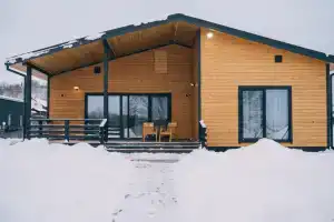 Частный дом для большой компании, Карвала