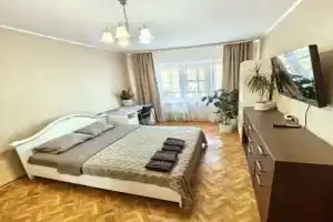Квартира Уютная Двухкомнатная, Сургут