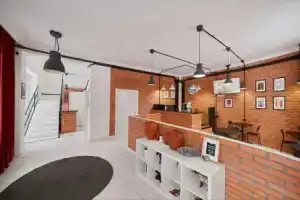 Отель «Hello Inn», Астана
