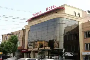 Tomu's Hotel, Гюмри