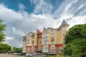 Апартаменты Мария, Пионерский