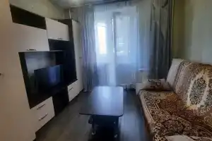Квартира на проспекте Вячеслава Клыкова 84, Курск