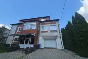 Частный дом в черте города