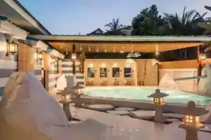 Отель Chez Nij Ryokan Onsen, Таланг