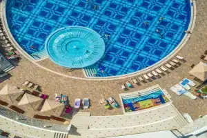 Отель Slovenska Plaza Resort 4, Будва