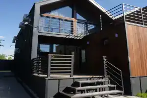 Частный дом Лучший Burn House в городе