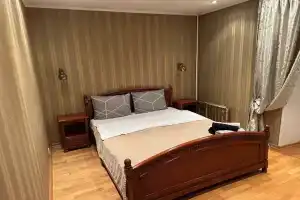 Квартира роскошная трехкомнатная на проспекте мира, Москва