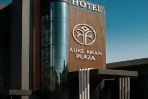 Отель «Tauke Khan Plaza», Шымкент