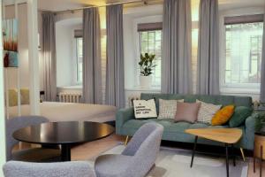 Апартаменты EasyGuest у метро Цветной бульвар, Москва