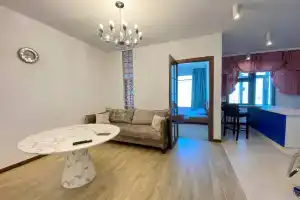 Апартаменты на Курашова 49, Якутск
