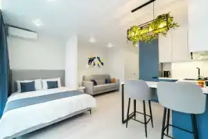 Апартаменты AtHome Apartments Люксембургский сад, Минск