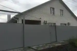 Частный дом Уютный, Павловск