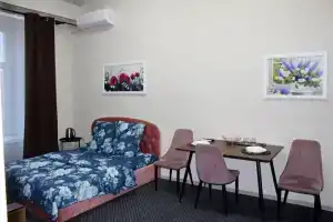Отель ArtHotel, Берёза