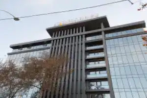 Отель «Mir Luxe Plaza», Ташкент