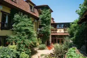 Hotel «Mane», Архипо-Осиповка