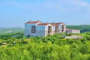 Отель «Basqal Resort & Spa», Лагич