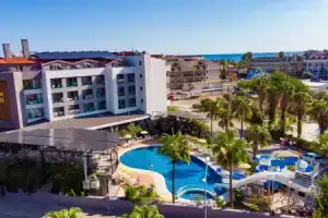 İstanbul Beach Hotel, Кемер