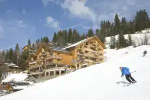 Отель «Hôtel l'Hélios», Мерибель