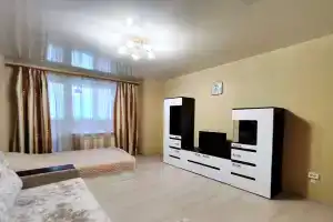 Квартира 9 Ночей на Новороссийской 2Б, Волгоград