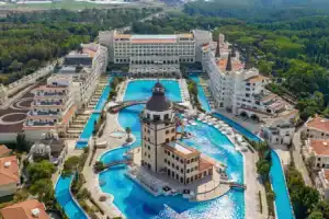 Отель «Titanic Mardan Palace», Лара