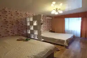 Апартаменты Большая Квартира в Красивом Микрорайоне Мещерское Озеро рядом с набережной