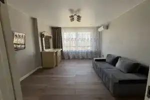 Квартира рядом с ТЦ Kрaснaя Плoщaдь, Краснодар